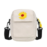 Small Daisy Canvas Shoulder Bag Japanese Messenger Bag Student Handbags