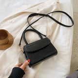 Small Fresh Bag Women Bag Wave Version Wild One-shoulder Sling