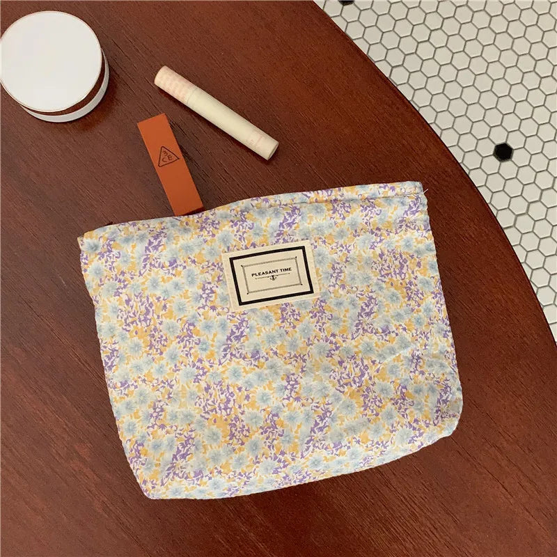 Fresh Floral Cotton Cosmetic Bag Zipper Large Capacity Storage Handbag