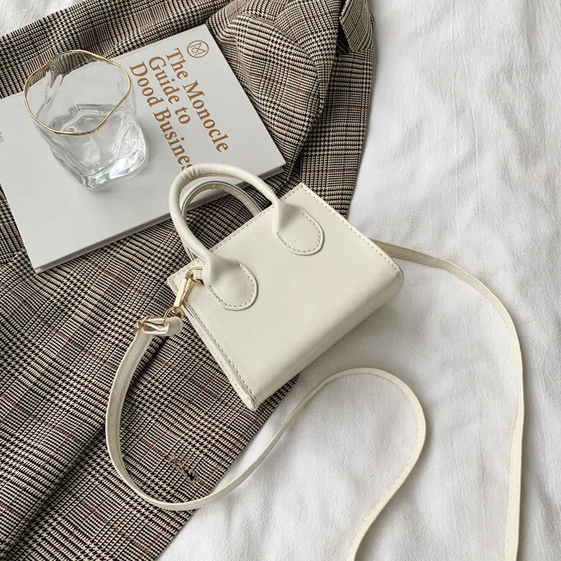 Small Square Bag Retro Mini Handbag Literary Crowds Shoulder Messenger Female