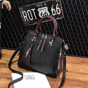 Soft PU Leather Women Shoulder Bag with Tassel Pendant