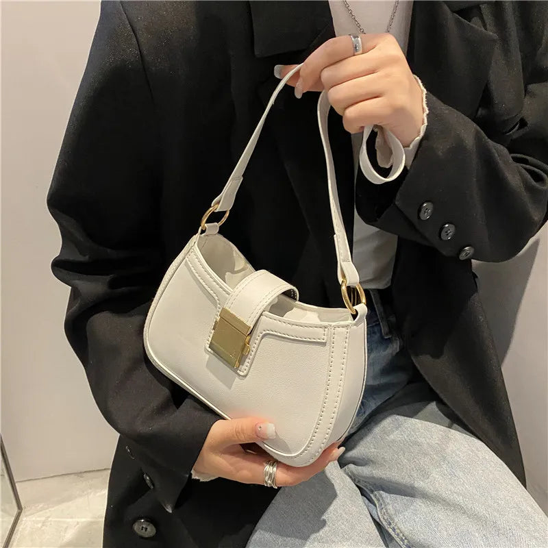 Vintage Chain Shoulder Bag Women Underarm Purse Ladies Handbag