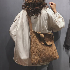 Retro Knitted Shoulder Bag Large Capacity Handbag for Autumn Winter Women