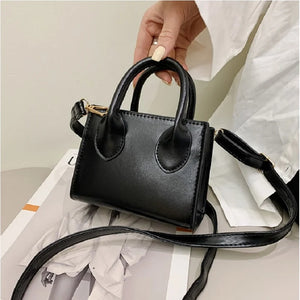 Retro Mini Crossbody Bag for Women Solid Flap Tote Messenger