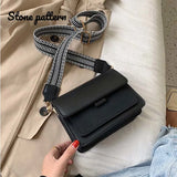 Winter Lady Messenger Bag Stone Pattern Retro Mini Shoulder Bag