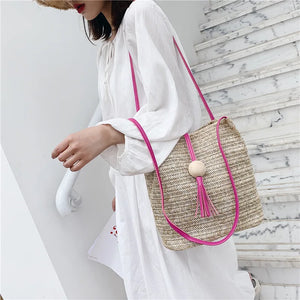 Straw Bucket Bag Wood Bead Tassel Beige