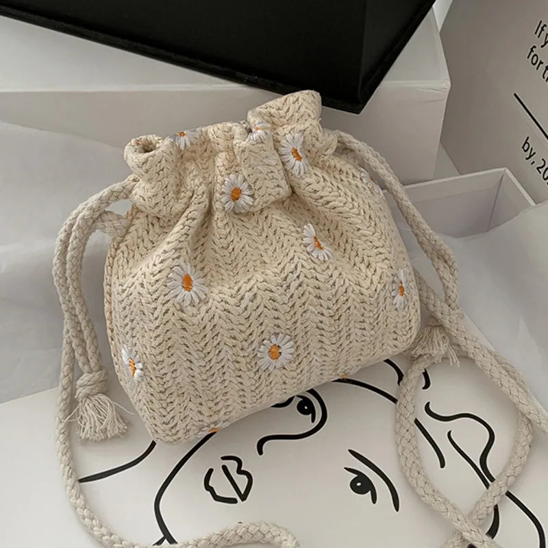 Straw Weave Bucket Bags Rattan Women Summer Beach Shoulder Bags