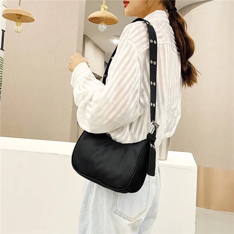 Street Nylon Shoulder Bag for Women Crossbody Handbag Totes Bolsa