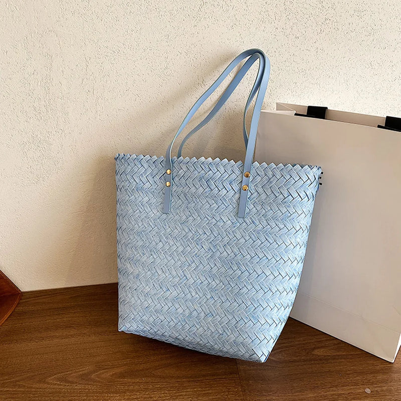 Summer Beach Hand-Woven Straw Shoulder Bag