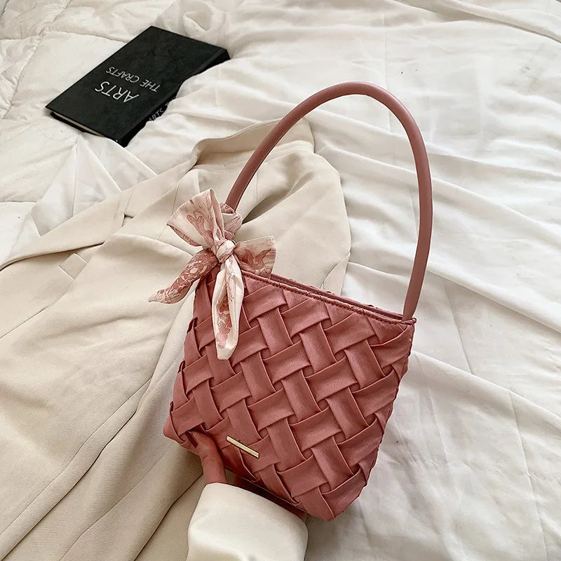 Summer Cloud Pleated Handlebags Women Armpit Bag