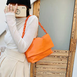Summer Women Large-capacity Tote Bags Ladies Style Acrylic Chain Handbag