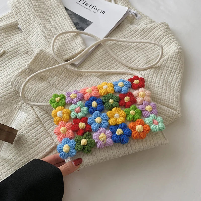 Summer Woven Flower Shoulder Bag For Women
