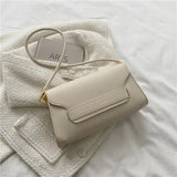 Vintage Leather Shoulder Bag for Women Flap Bag Ladies Retro High-Quality
