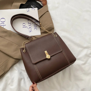 Texture Flip Shoulder Bag PU Clasp Chain Tote Bag