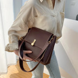 Texture Flip Shoulder Bag PU Clasp Chain Tote Bag