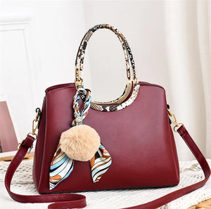 Pompoms Mom Bag Autumn Winter Handbag