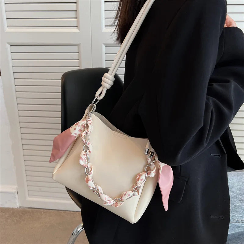 Chain Pattern Shoulder Bag for Women Large Capacity Handbag
