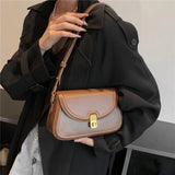 Retro Saddle Small Armpit Shoulder Bag Women Winter Twist Lock Flap Crossbody La