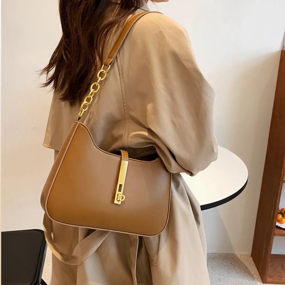 Vintage Half Moon Chain Shoulder Bag for Women