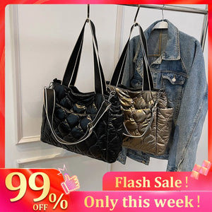 Large Capacity Nylon Crossbody Bag Solid Shoulder Handbag