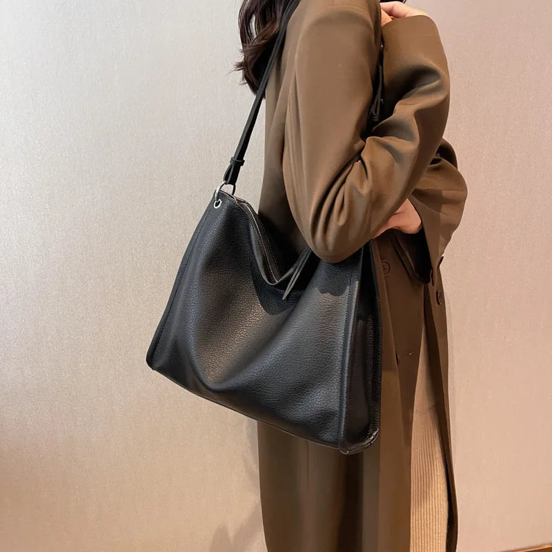 Vintage Brown Leather Tote Bag for Women - High Capacity Handbag
