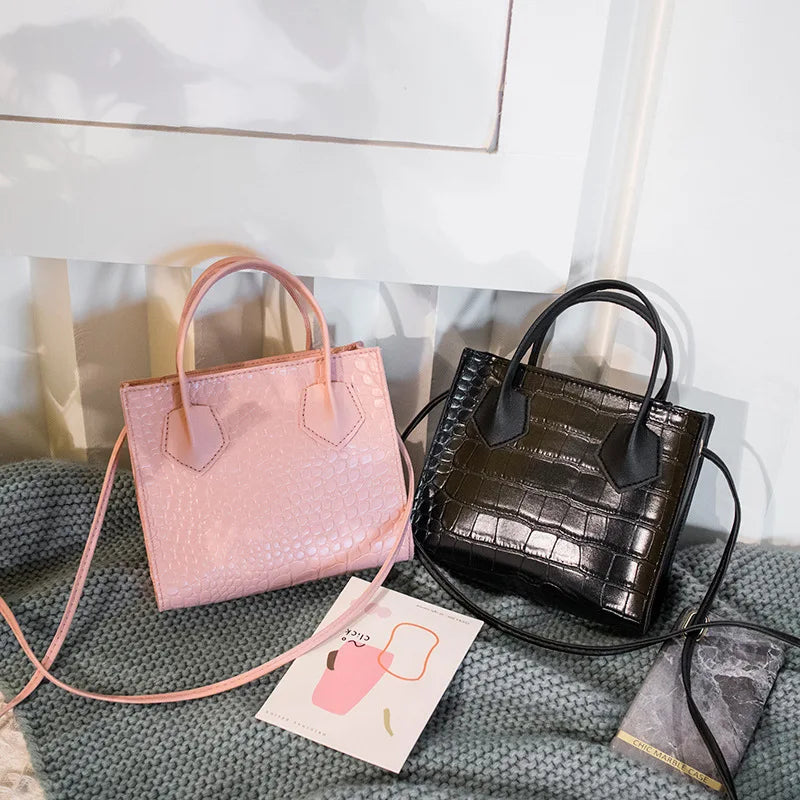 Crocodile Pattern Crossbody Handbag for Women Vintage Style Shoulder Tote