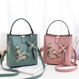 Retro One-shoulder Messenger Bag Women