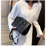 Large-Capacity Women's Rhombus Shoulder Bag