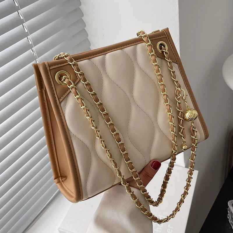 Women Chains Shoulder Bags PU Leather Messenger Bag Commute Handbags