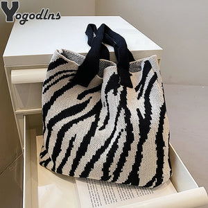 Vintage Large Capacity Woolen Shoulder Bag for Women