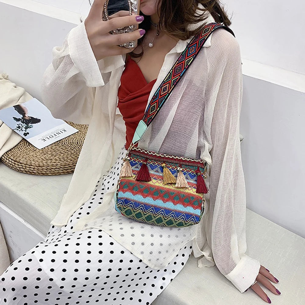 Vintage Ethnic Bucket Shoulder Bag Women Tassel Travel Crossbody Handbag