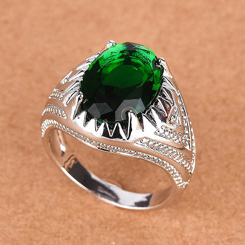 Vintage Green Crystal Emerald Gemstones Rings for Men Silver Jewelry Bague Mascu