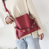 Vintage Fringe Bucket Shoulder Bag Suede Messenger Crossbody Bag