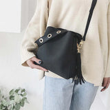 Vintage Fringe Bucket Shoulder Bag Suede Messenger Crossbody Bag
