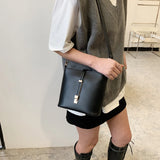 Vintage Leather Shoulder Bag Bucket Bag Crossbody for Girls