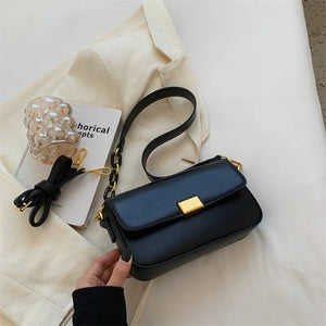 Vintage Ladies Wide Strap Flap Handbags Fall Winter Shoulder Armpit Purses
