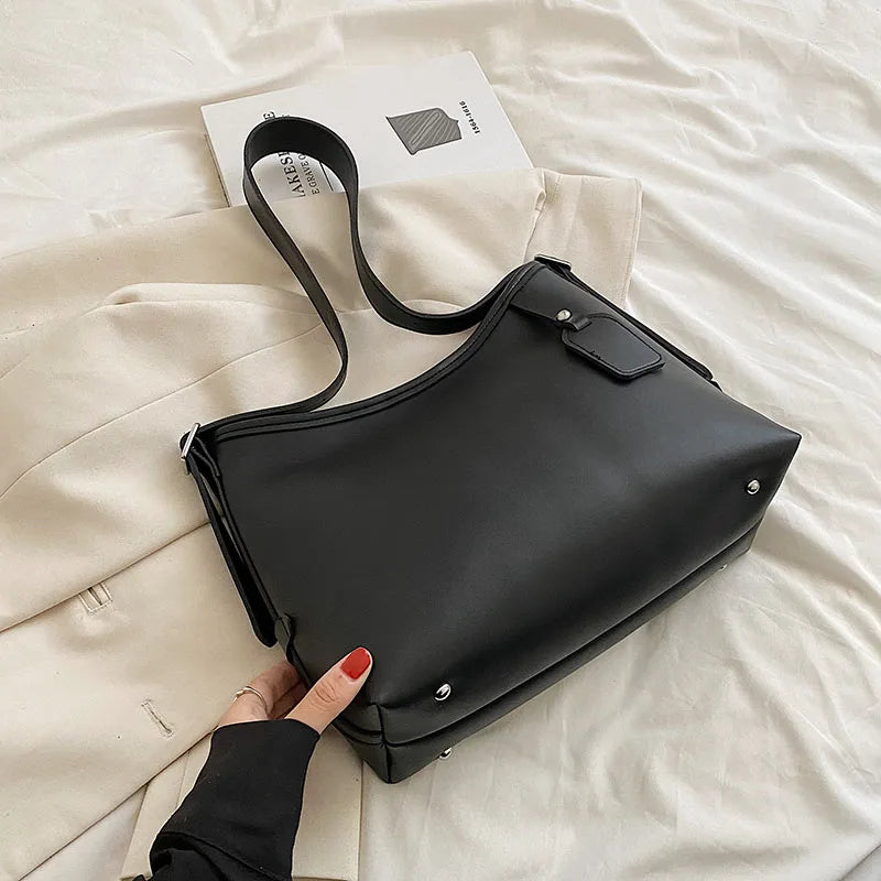 Vintage Women's Shoulder Bag Soft Pu All-match Large Capacity Commuting