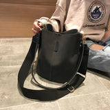 Vintage Messenger Bag Women's Large Capacity Matte Pu Leather Tote Bag
