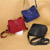 Vintage Nylon Waterproof Shoulder Bag Women Wild Crossbody Bag Messenger Bag