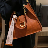 Vintage PU Leather Women Underarm Bags Large Capacity Ladies Commuter Chains Sho