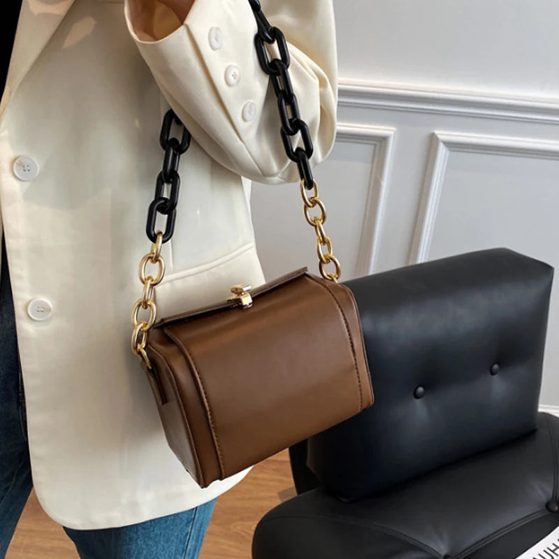 Vintage Shoulder Bag Chain Women Handbag Square Tote bag