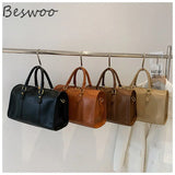 Vintage Shoulder Bag Women Large Capacity Travel Bag Business Trip Crossbody Bag