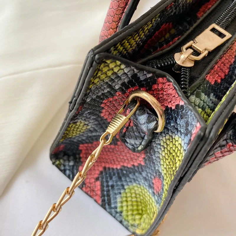 Vintage Snake Print Mini Shoulder Bag for Women PU Leisure Chain Bag