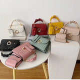 Vintage Women Shoulder Bag Crossbody Bag Chain Graceful Sling Bag