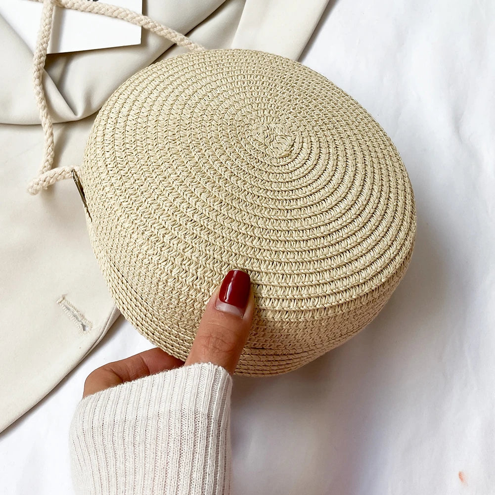 Vintage Round Crossbody Bag Woven Beach Shoulder Bag
