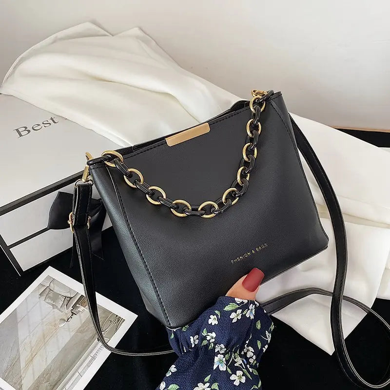 Vintage Women's Shoulder Bag Large Capacity Handbags PU Female Solid Tote bag