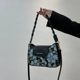 Vintage Women's Embroidered Shoulder Bag