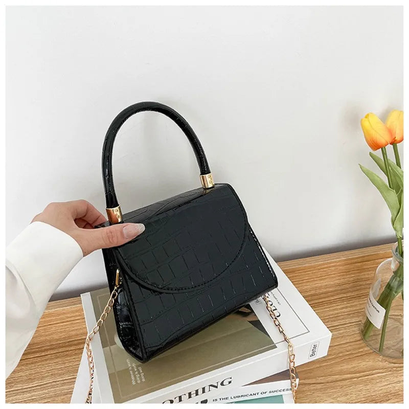 Chain Bag Small Lipstick Bag Crossbody Shoulder Bag Women Tote Bags
