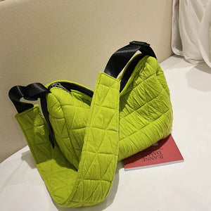 Women's Diamond Lattice Tote Bag with Wide Shoulder Strap