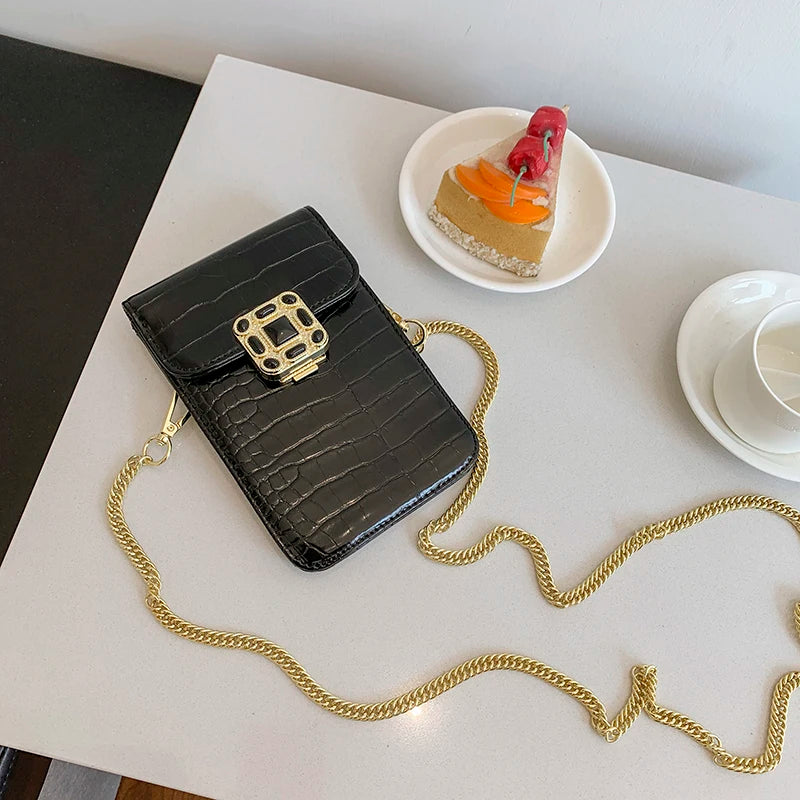 Crocodile Pattern Vertical Shoulder Chain Bag for Women